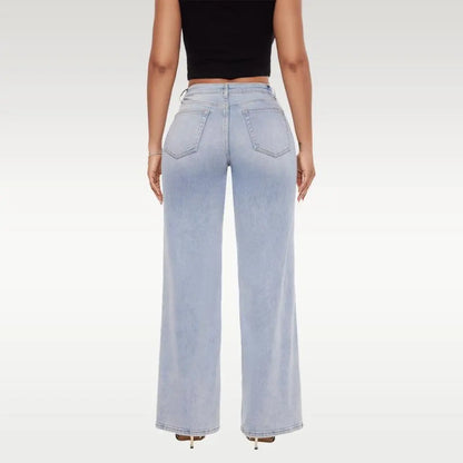 Wide-leg jeans fit detail
